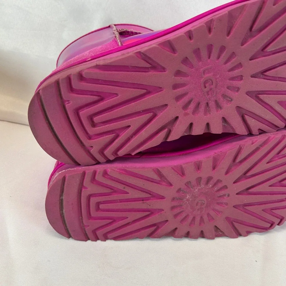 UGG Classic Mini Iridescent Dragon Fruit Pink Boots 1153532 Womens 9